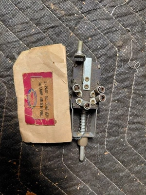 NOS MOPAR 1345638 39-48 Dodge Plymouth Dodge Desoto NOS - Image 1 of 2