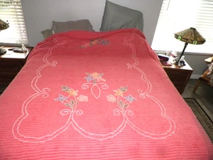 FUNDA CAMA CHENILLA FLORAL ROSA VINTAGE 104 X 92 REINA - Imagen 1 de 17