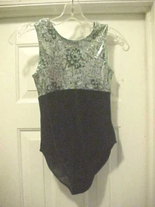 Mädchen Bear Affair Activewear grün Blumenmuster Samt Trikot Größe 12 Tanz Gymnastik - Bild 1 von 7
