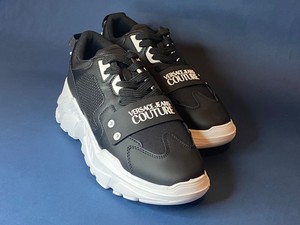 versace scarpe