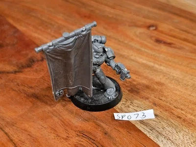 Warhammer 40k 40,000 Space Marines Bannerman Conversion SP073 - Image 1 of 4
