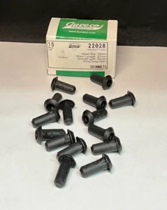 AUVECO 22028 Moulding Clip Chry/Jeep 2007, Qty 25 - Foto 1 di 4