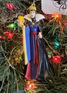 2025 Evil Queen Snow White Villain  Disney Christmas Tree Ornament, New w Tag - Picture 1 of 1