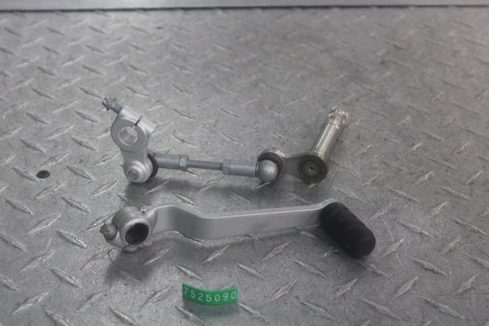 BMW R1200RT 2006 pedal de cambio 23417675353 23417693523 Foto 1 de 4
