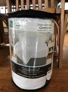 Down-Alternative Comforter , T/TXL 63”x92” - Picture 1 of 5