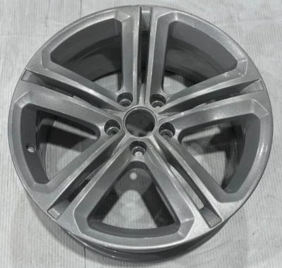 Llanta de fábrica OEM 18x8 Volkswagen CC Passat Mallory 2010-2017 1K8601025E88Z Foto 1 de 3