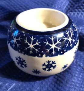 Neu Polnisch Pottey Teelicht Kerzenhalter Blau Schneeflocke Handarbeit pro Stück - Bild 1 von 3