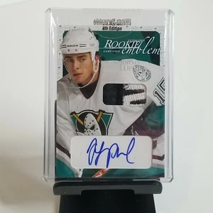 Rare 2003-04 Joffrey Lupul In The Game Used Ultimate Rookie Emblem Auto /10 - Picture 1 of 8