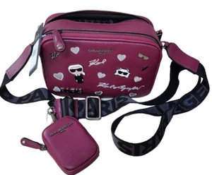 Borsa a tracolla Karl Lagerfeld Maybelle borsa rossa con spille impreziosite da prugna $228 nuova con etichette - Foto 1 di 6