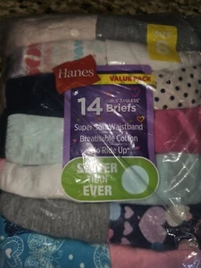 Ropa interior calzoncillos de algodón súper suaves sin etiquetas Hanes para niñas, paquete de 14, tallas 8 - Imagen 1 de 3