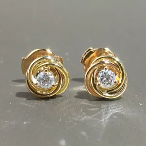 Gorgeous Women 18k Yellow Gold Plated Stud Earrings Cubic Zirconia Jewelry - Picture 1 of 5