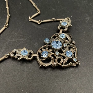 CORO Blue Retro Rhinestone Collar Necklace - Heart shape floral design - Picture 1 of 8