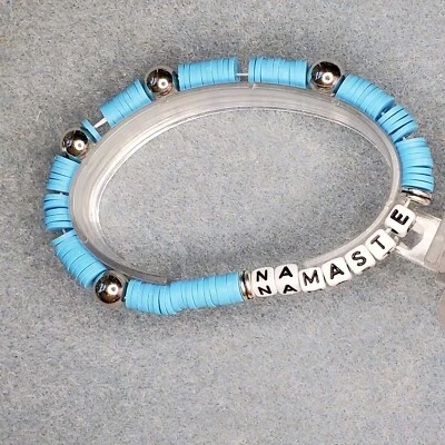弹力串珠Namaste手链 — 第 1/4 张图片