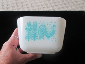 Vintage Pyrex 0502 1 1/2 Pint Amish Butterprint Rectangle Dish Turquoise NO LID - Picture 1 of 4