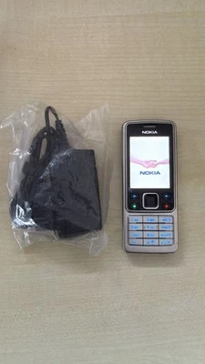 Nokia 6300 Silber RM-217 Garantie, volle Funktion, Accu Neu Komplett Wie Neu - Bild 1 von 3