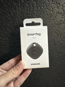 SAMSUNG Galaxy SmartTag -Bluetooth Smart Home Accessory Tracker NEW EI-T5300 - Zdjęcie 1 z 8