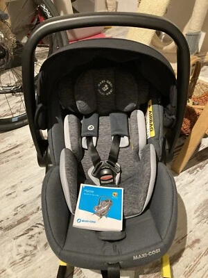 Gebrauchter, beschädigter Maxi Cosi Marble i-Size mit Isofix Base - Bild 1 von 4