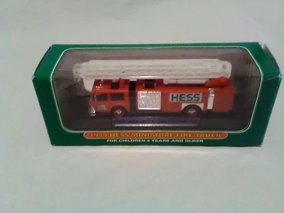 1999 HESS MINIATURE (MINI) FIRE TRUCK  (LIGHTS NOT WORKING) - Image 1 of 3
