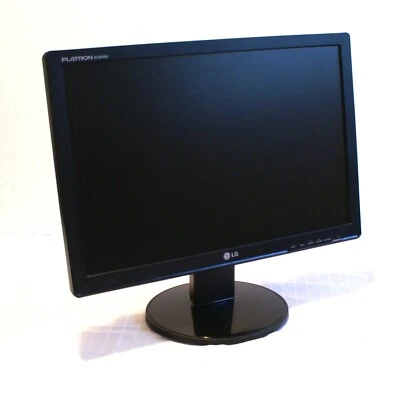 LG Flatron N194WA-BF  18.5" Widescreen LCD Monitor Good Condition - Image 1 of 4