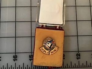 Official Toronto BlueJays World Series Media pin Free Shipping - Picture 1 of 1