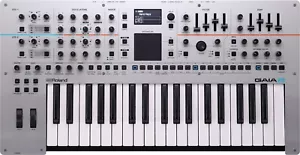 Roland Gaia 2 37-Schlüssel Virtueller Analog Wavetable Synthesizer auf Lager - Bild 1 von 4