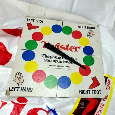Vintage 1986 Milton Bradley Twister Peças de Reposição Giratórias e Tapete 1966 - Imagem 1 de 4