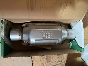 Catalytic Converter for 1998 Chevrolet Chevrolet 4.3L V6 GAS OHV - Picture 1 of 4