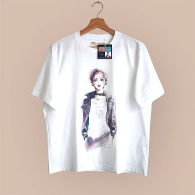 Camiseta manga curta Ai Yazawa Black Stones Nana Uniqlo tamanho médio - Imagem 1 de 4