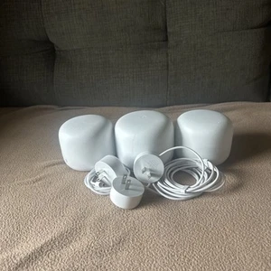 Google Nest Wifi Pro Router And 2 Access Points - Picture 1 of 3