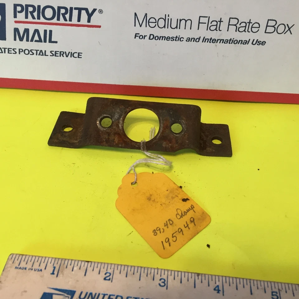 Montaje solenoide de arranque Studebaker Champion, 1939 y 1940.  Artículo: 2857 Foto 1 de 1