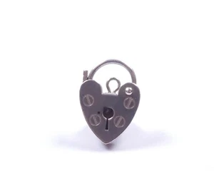 Vintage 1978 Vorhängeschloss Sicherheitsverschluss Charm Herzform 925 Sterling Silber 1,5 Gramm - Bild 1 von 7