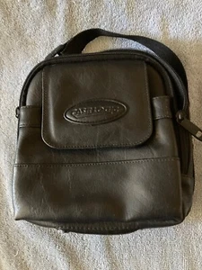 Vintage Case Logic Portable CD Player Carry Case Black with Hand Carry Strap - Picture 1 of 9