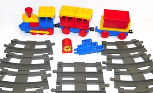 Vintage Lego Duplo Passenger Cargo Train Car Set and 16 pc of TRACK - Picture 1 of 17