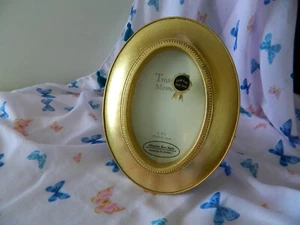 GOLD LEAF Italy Style Oval Shadow Box PHOTO FRAME "TREASURED MEMORIES" - Picture 1 of 16
