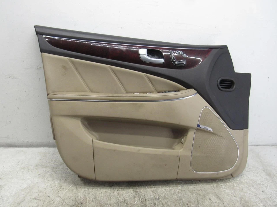 2013 Hyundai Equus left driver front door interior trim panel window switch card Foto 1 de 4