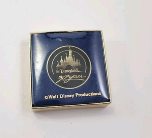 Boxed 1985 Walt Disney 30 Years 30th Disneyland Castle LE Pin Brand New Box - Picture 1 of 8