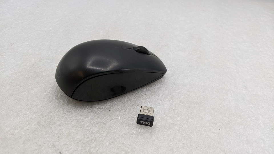 DELL 2.4Ghz Wireless Laser Mouse MG-1090 KM632 *With* USB Receiver - Free S/H - Image 1 of 4