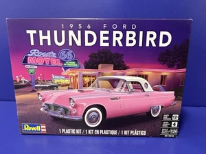 Revell 1956 Ford Thunderbird kit modellino scala 1:24 85-4518. Skill 4 nuovo/sigillato - Foto 1 di 9