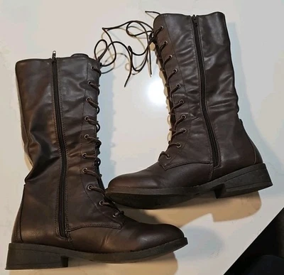 Botas hasta la rodilla Charlotte Russe talla 7 Foto 1 de 3