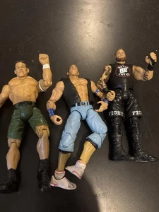 Set of 3 Articulated Wrestling Action Figures - Picture 1 of 4