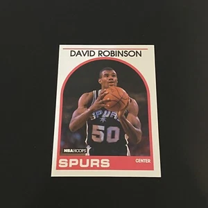 1989-90 NBA Hoops #310 David Robinson Rookie Card RC San Antonio Spurs - HOF! - Picture 1 of 2
