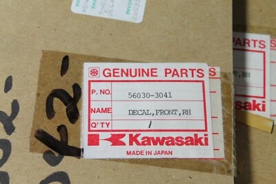 NOS Kawasaki Jet Ski Front Deck Right Hand Decal JS440 JS550 56030-3041 - Image 1 of 2