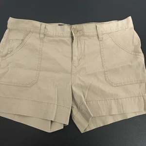 Women's Shorts Calvin Klein Khakis 10 Cotton Zip Front - Excellent - Picture 1 of 10
