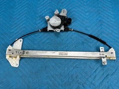 Regulador de ventana de puerta trasera Nissan Titan XD con motor para pasajeros 47 k 2016-2023 OEM Foto 1 de 4