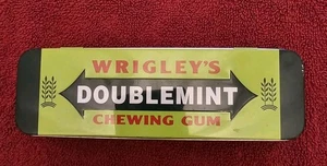 Wrigley's Doublemint Chewing Gum Tin Hinged Lid Empty - Picture 1 of 6