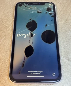 Apple iPhone XR - 64GB - Weiß entsperrt (für Ersatzteile - wie besehen) - Bild 1 von 13