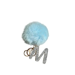 Bolso Dije Llavero Pom Pom Inicial M - Imagen 1 de 1