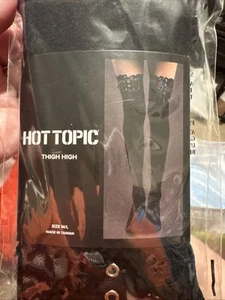 HOT TOPIC BLACK  FISHNET THIGH HIGH STOCKINGS  NWT Size M - Picture 1 of 10