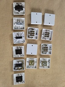 6 Ashley White Moulded flex outlet plates - Picture 1 of 2