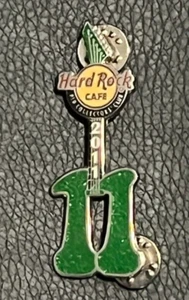 Hard Rock Cafe Pin Anstecker Gitarrennadel Collectors' Club 2011 - Bild 1 von 2